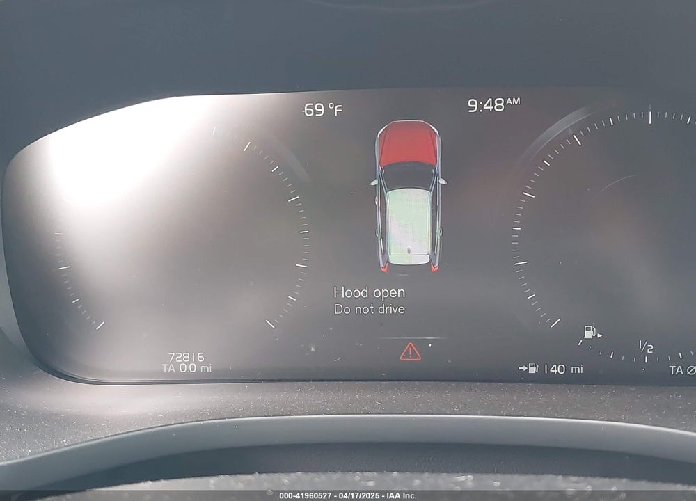 2019 VOLVO XC60 VIN: LYV102DK7KB187349
