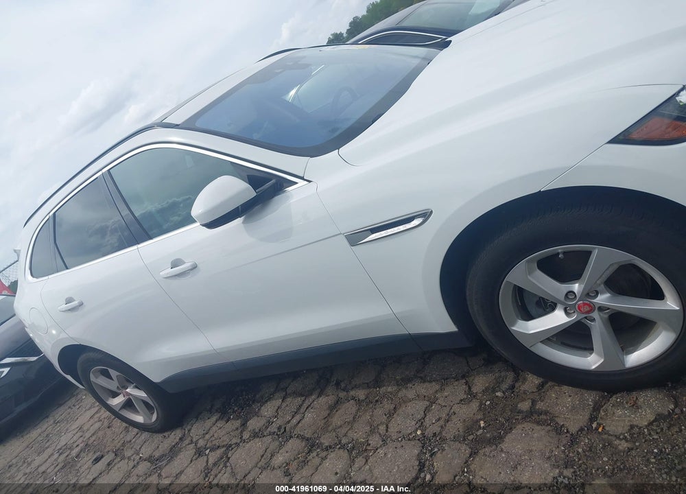 2020 JAGUAR F-PACE VIN: SADCJ2GX9LA630465