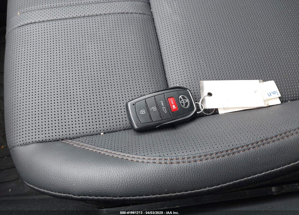 2025 TOYOTA CAMRY VIN: 4T1DBADK7SU514464