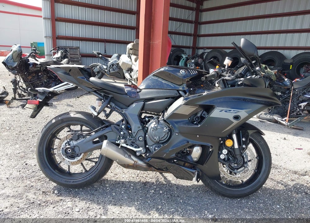 2025 YAMAHA YZFR7 VIN: JYARM38E0SA015295