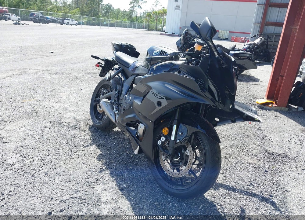 2025 YAMAHA YZFR7 VIN: JYARM38E0SA015295