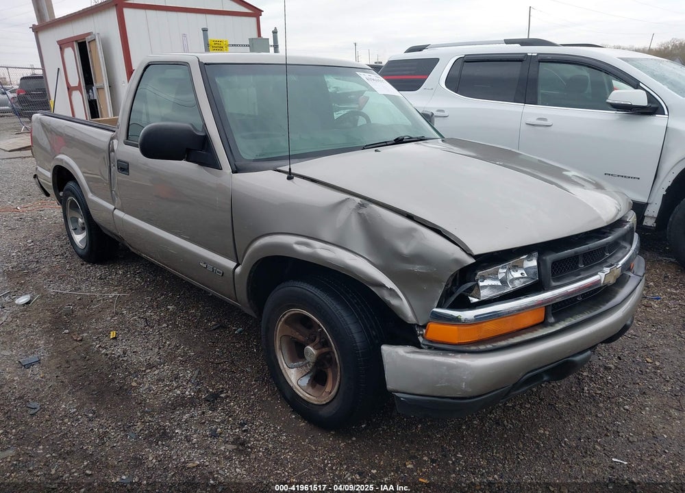 2002 CHEVROLET S-10 LS VIN: 1GCCS145928229624