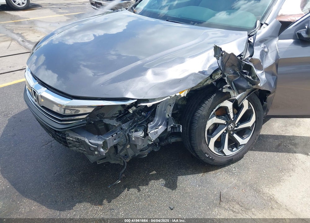2017 HONDA ACCORD EX-L V6 VIN: 1HGCR3F87HA045705