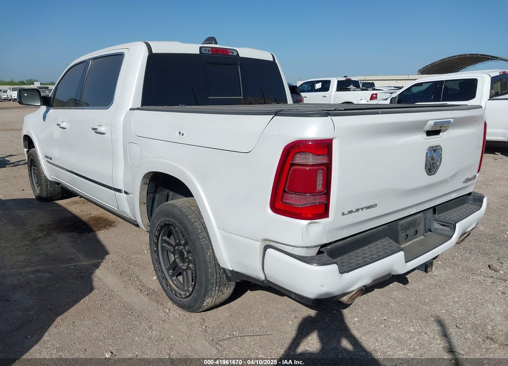 2020 RAM 1500 LIMITED 4X4 5'7 BOX VIN: 1C6SRFHT8LN190922