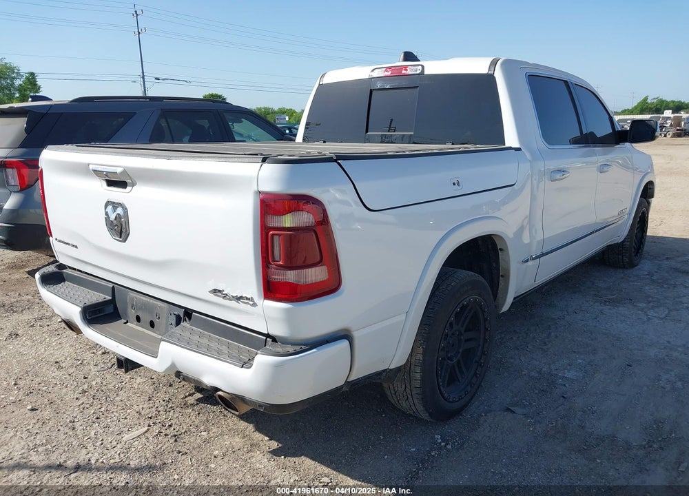 2020 RAM 1500 LIMITED 4X4 5'7 BOX VIN: 1C6SRFHT8LN190922