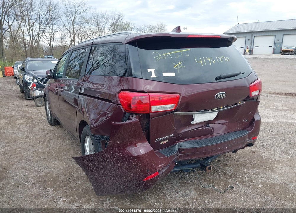 2016 KIA SEDONA LX VIN: KNDMB5C19G6214375