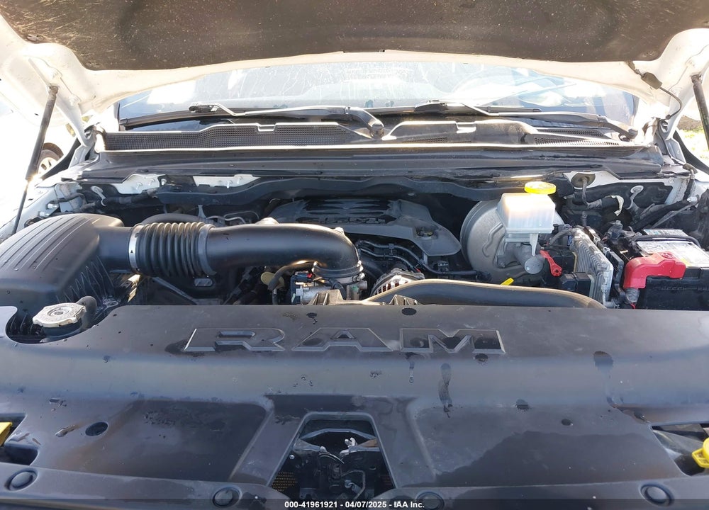 2019 RAM 1500 VIN: 1C6SRFLT5KN923837