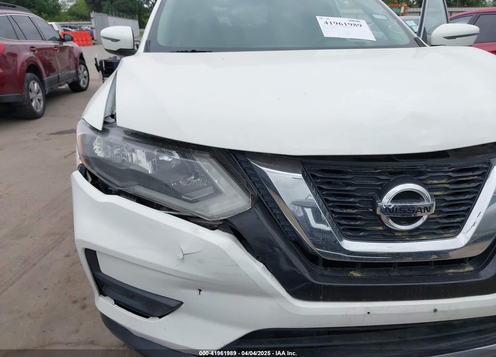 2017 NISSAN ROGUE SV VIN: JN8AT2MT8HW144260
