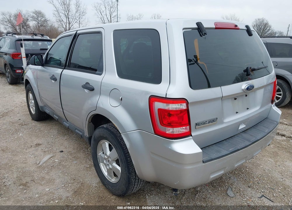 2010 FORD ESCAPE VIN: 1FMCU0C75AKB62752