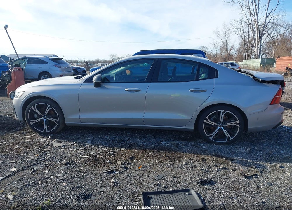 2024 VOLVO S60 B5 PLUS DARK THEME VIN: 7JRL12TL6RG307965