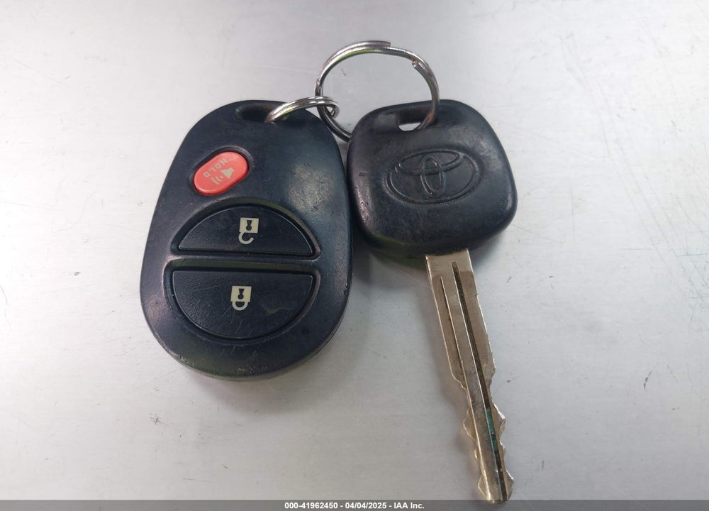 2008 TOYOTA TACOMA VIN: 3TMJU62N88M050514
