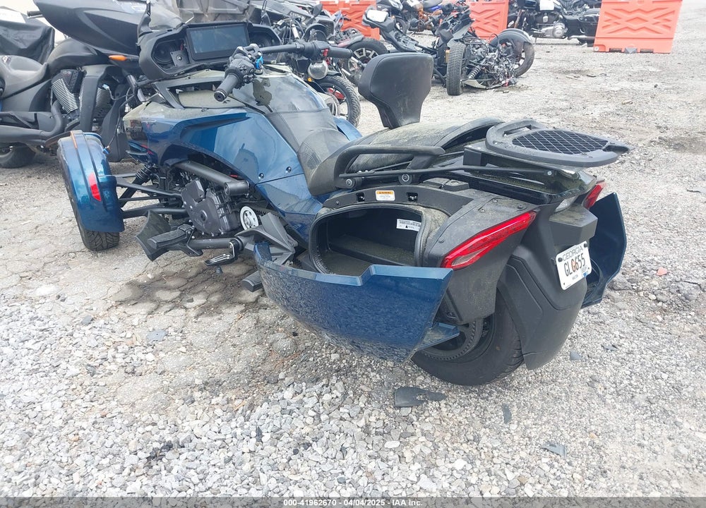 2024 CAN-AM SPYDER ROADSTER F3-T/F3 LIMITED VIN: 2BXREDD21RV000188