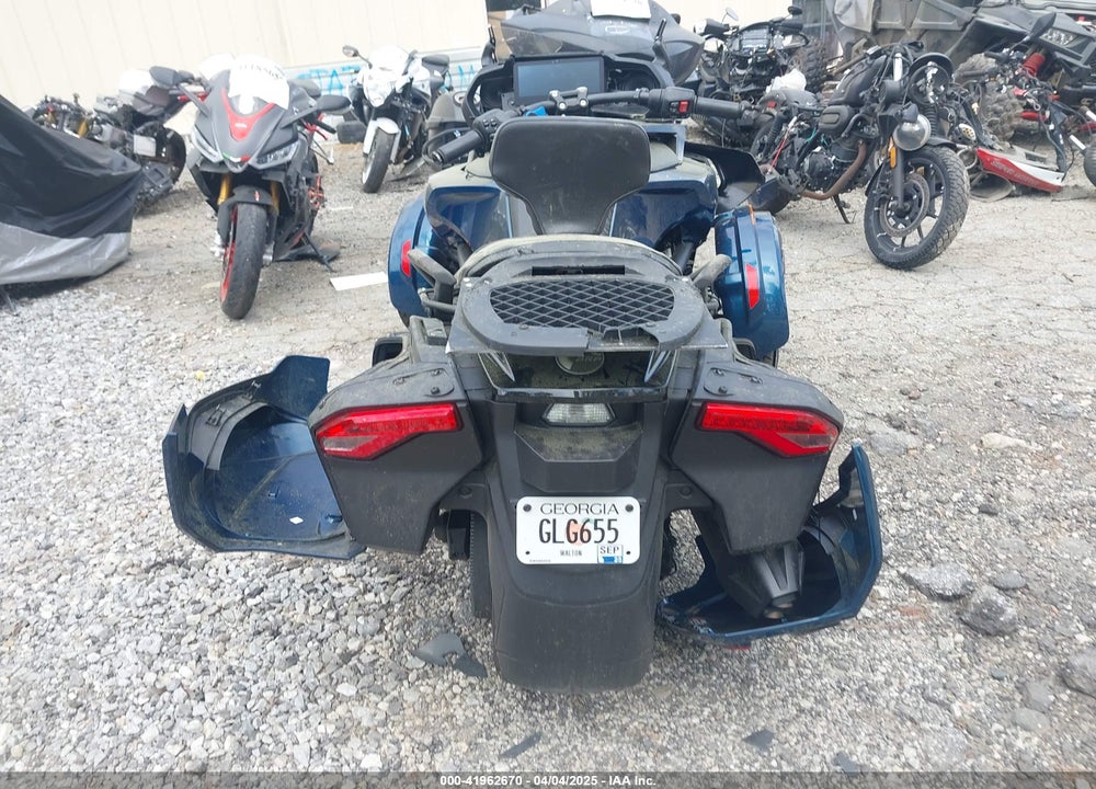 2024 CAN-AM SPYDER ROADSTER F3-T/F3 LIMITED VIN: 2BXREDD21RV000188