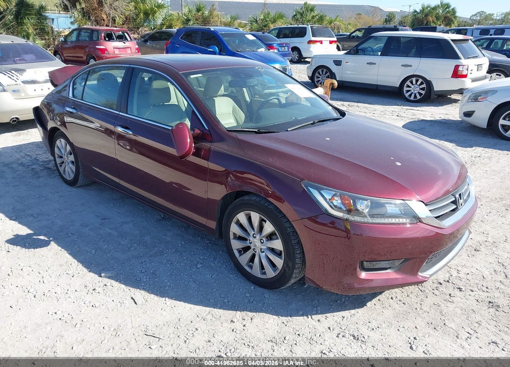2015 HONDA ACCORD EX-L VIN: 1HGCR2F83FA051900