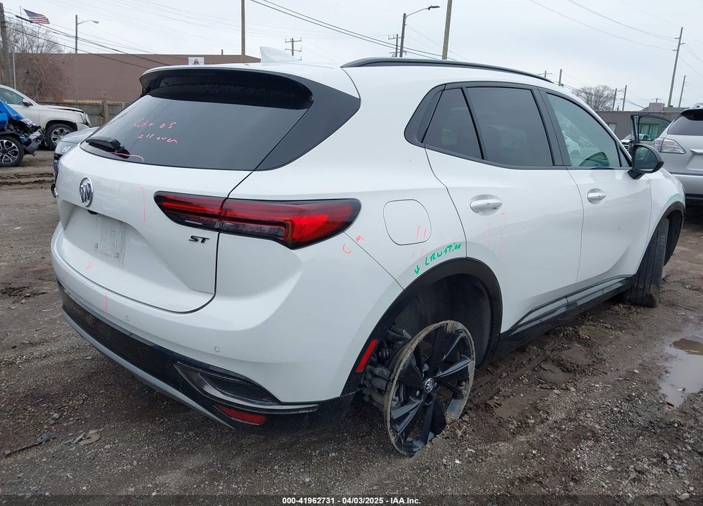 2022 BUICK ENVISION VIN: LRBFZNR46ND060513