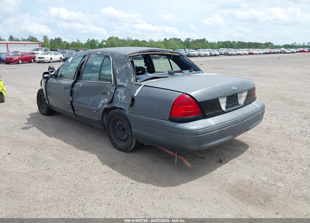 2001 FORD CROWN VICTORIA VIN: 2FAFP71W71X143506