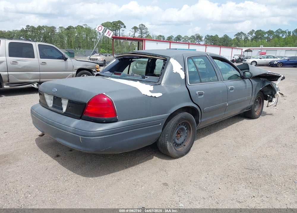 2001 FORD CROWN VICTORIA VIN: 2FAFP71W71X143506