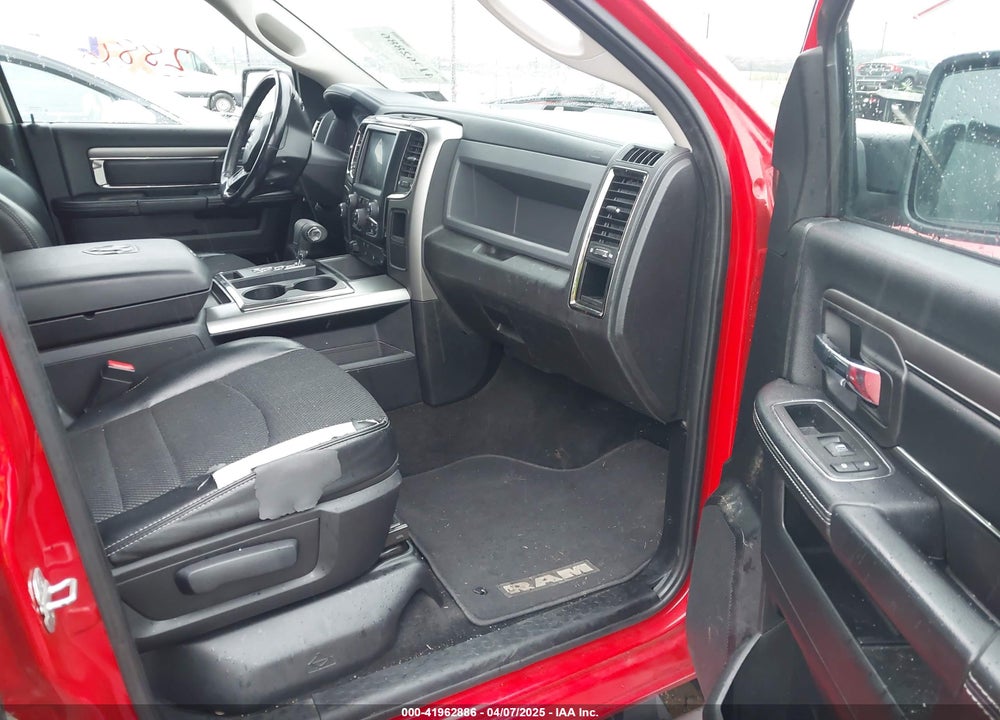 2013 RAM 1500 VIN: 1C6RR7MT0DS525751