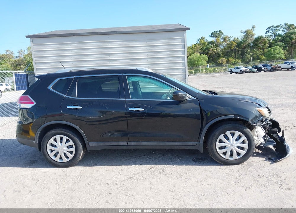 2016 NISSAN ROGUE S VIN: 5N1AT2MT9GC815331