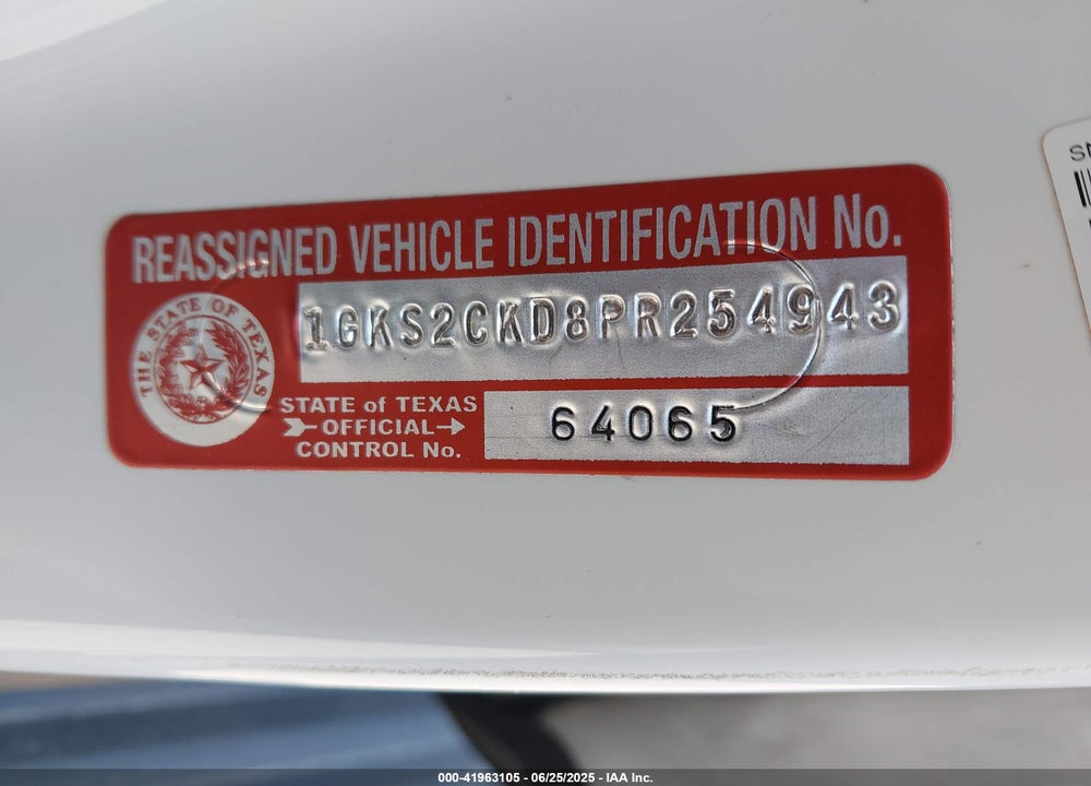 2023 GMC YUKON 4WD AT4 VIN: 1GKS2CKD8PR254943