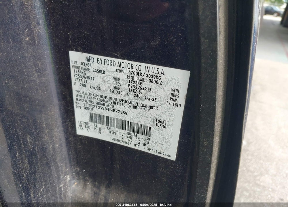 2004 FORD F-150 STX/XL/XLT VIN: 1FTRX12W84NB72358
