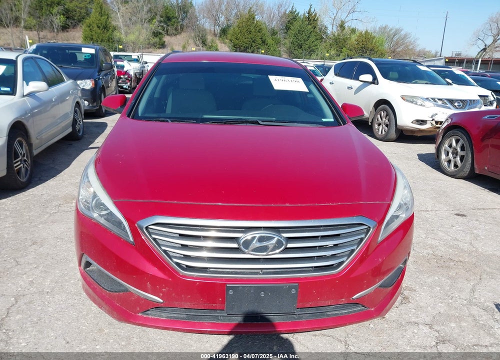 2017 HYUNDAI SONATA VIN: 5NPE24AF0HH558827