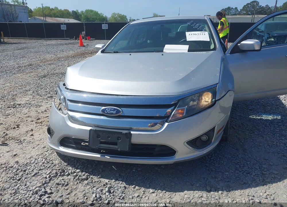 2010 FORD FUSION VIN: 3FAHP0JG7AR389592