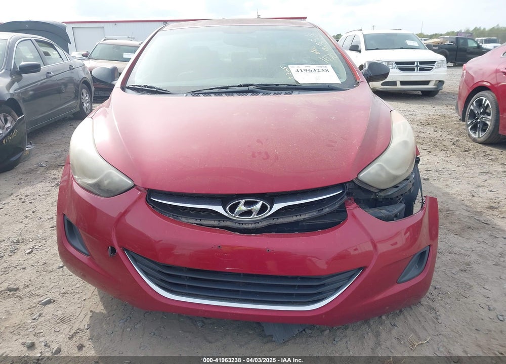 2013 HYUNDAI ELANTRA VIN: KMHDH4AE4DU551070