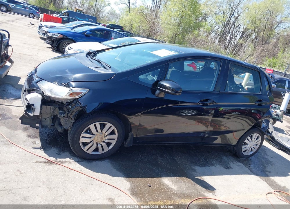 2016 HONDA FIT LX VIN: JHMGK5H59GS002106