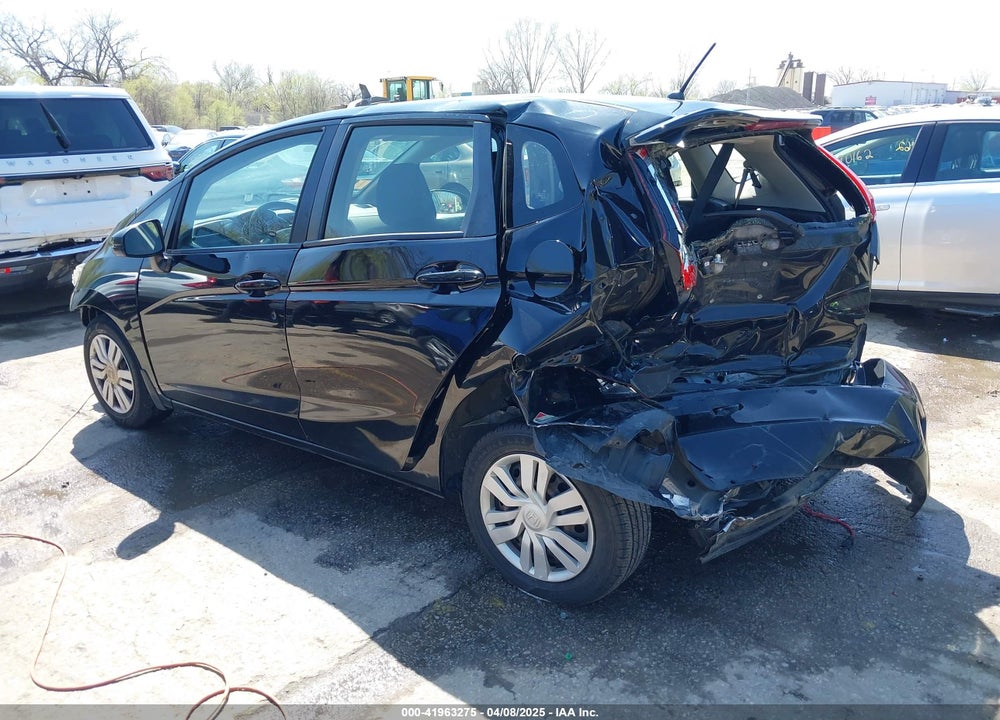 2016 HONDA FIT LX VIN: JHMGK5H59GS002106