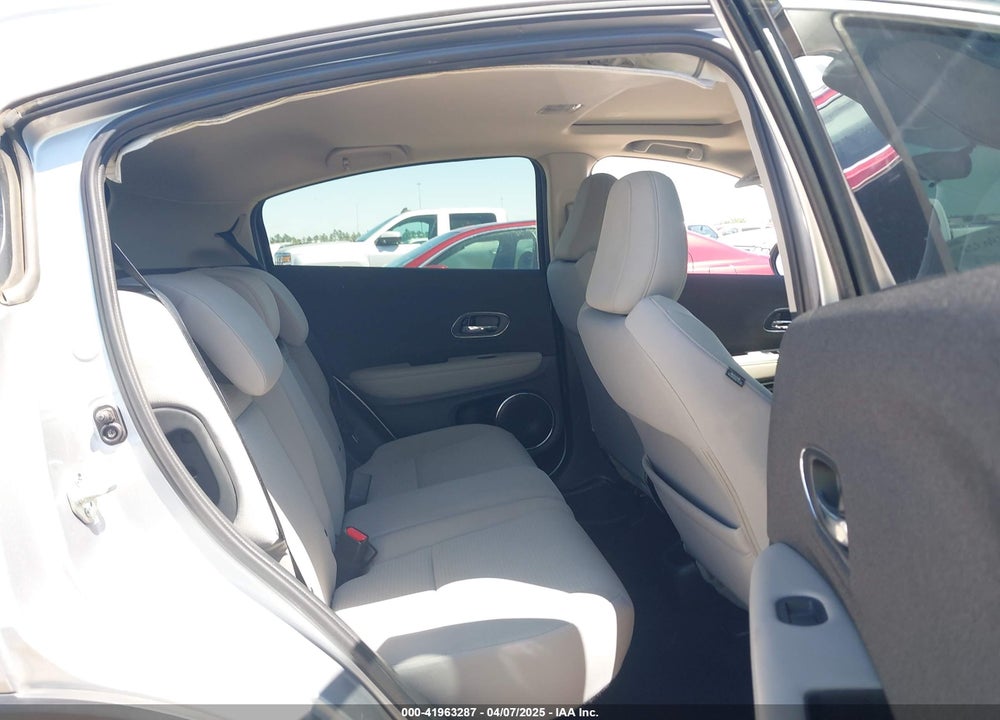 2021 HONDA HR-V 2WD EX VIN: 3CZRU5H54MM701212
