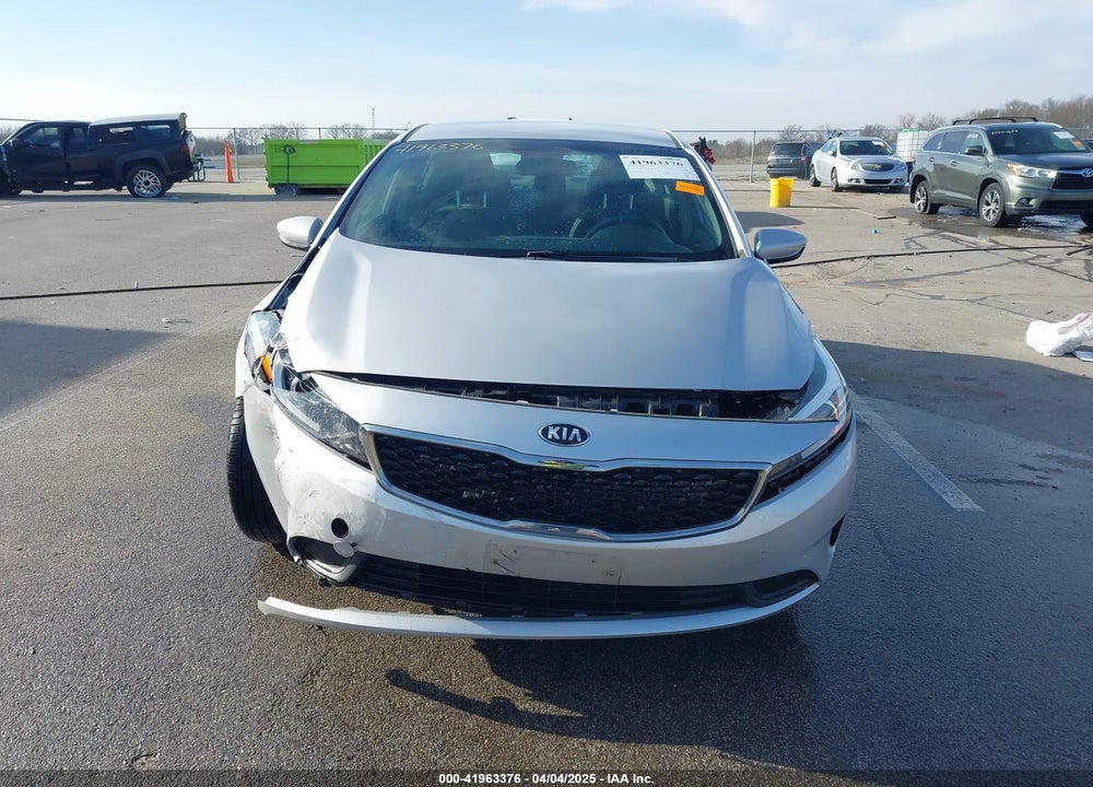 2018 KIA FORTE VIN: 3KPFL4A72JE248196