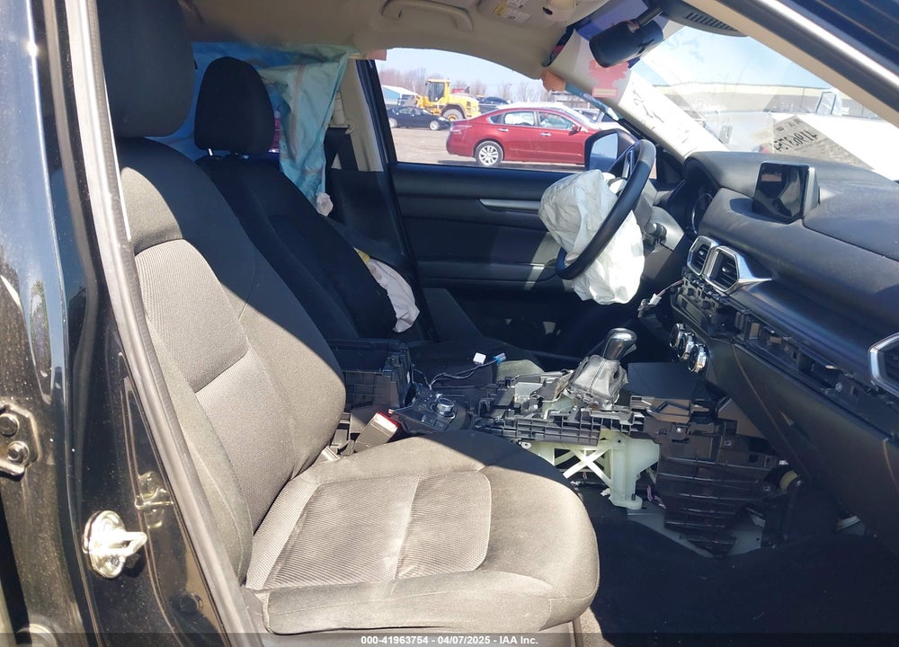 2017 MAZDA CX-5 VIN: JM3KFABLXH0118810
