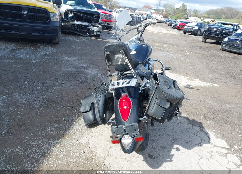 2002 HONDA VTX1800 S VIN: 1HFSC49382A002084