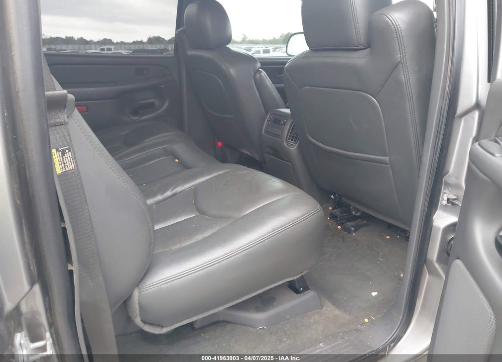 2006 CHEVROLET SILVERADO VIN: 2GCEK13T861186525