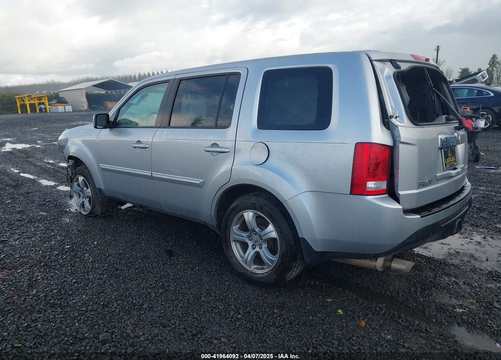 2013 HONDA PILOT VIN: 5FNYF4H48DB067355