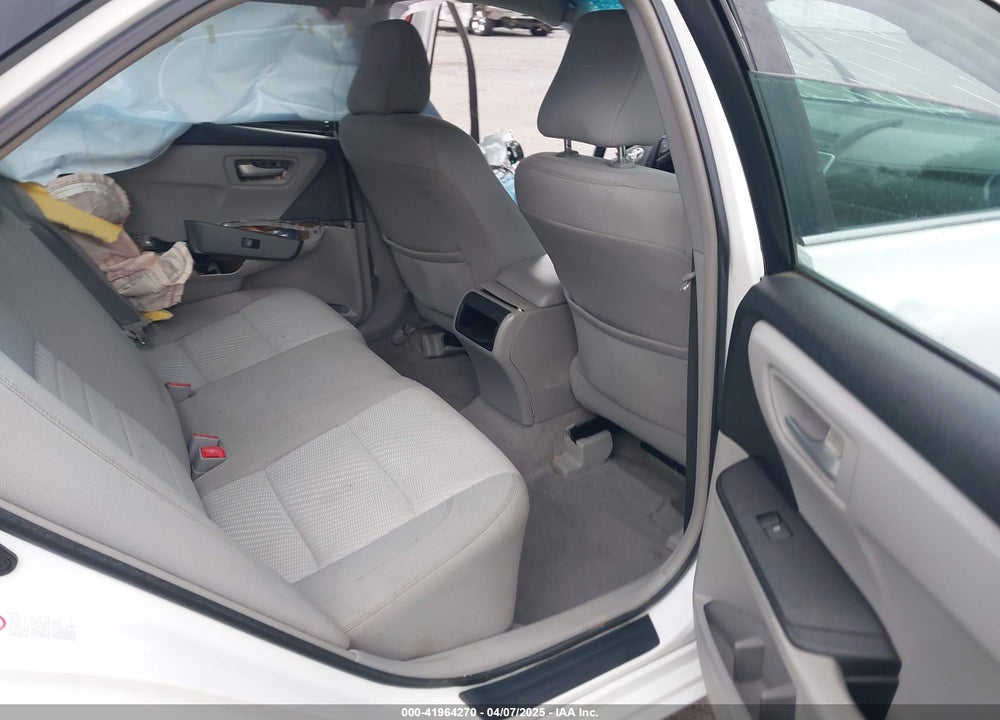 2017 TOYOTA CAMRY LE VIN: 4T1BF1FK3HU758212