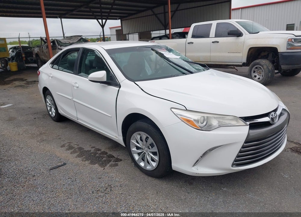2017 TOYOTA CAMRY LE VIN: 4T1BF1FK3HU758212