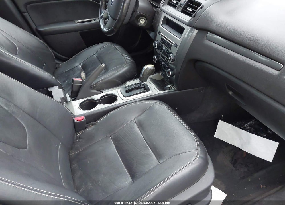 2011 FORD FUSION VIN: 3FAHP0JA0BR244553