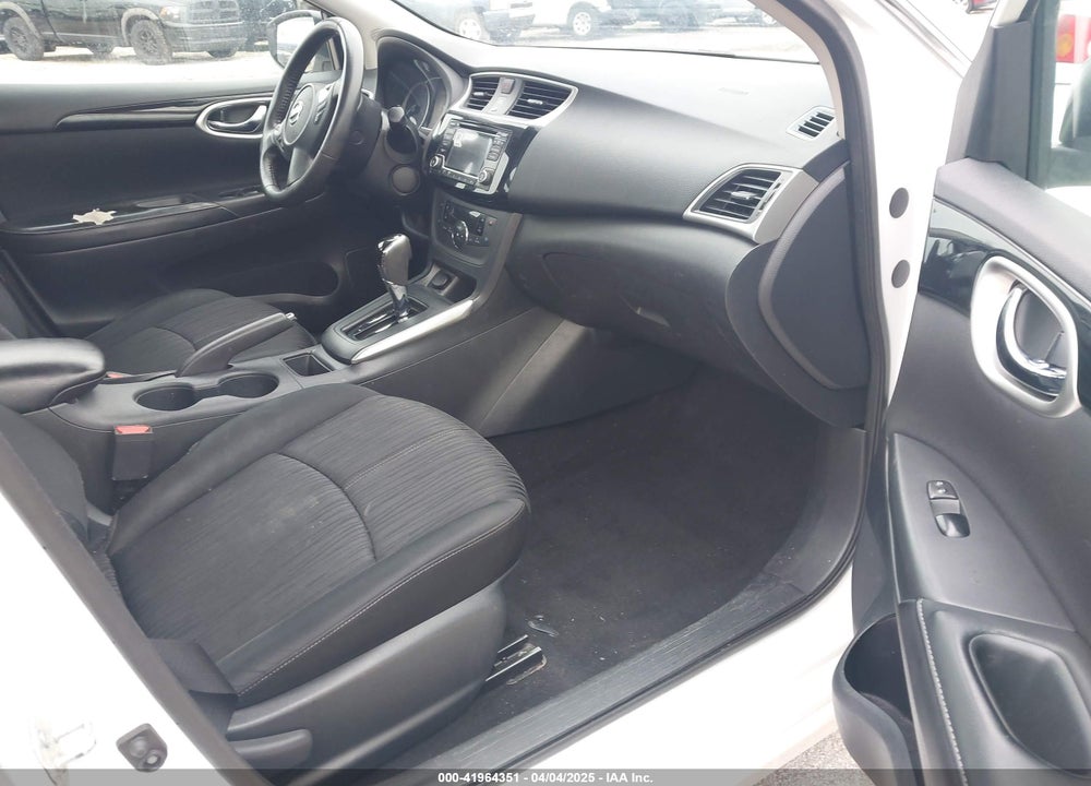 2018 NISSAN SENTRA SV VIN: 3N1AB7AP7JL661826