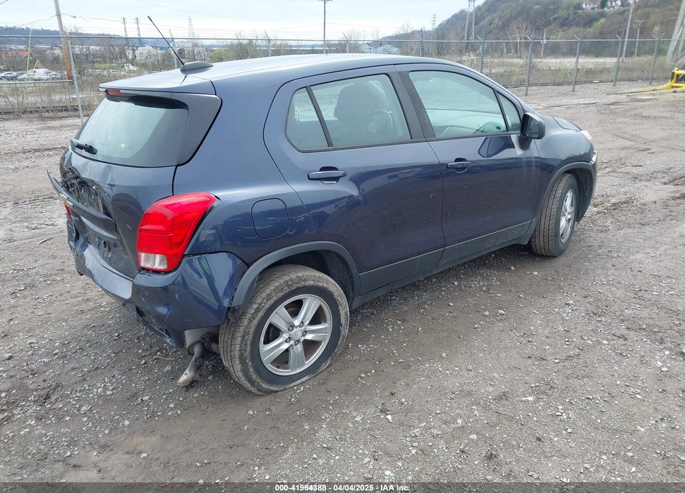 2019 CHEVROLET TRAX LS VIN: 3GNCJKSB0KL217484