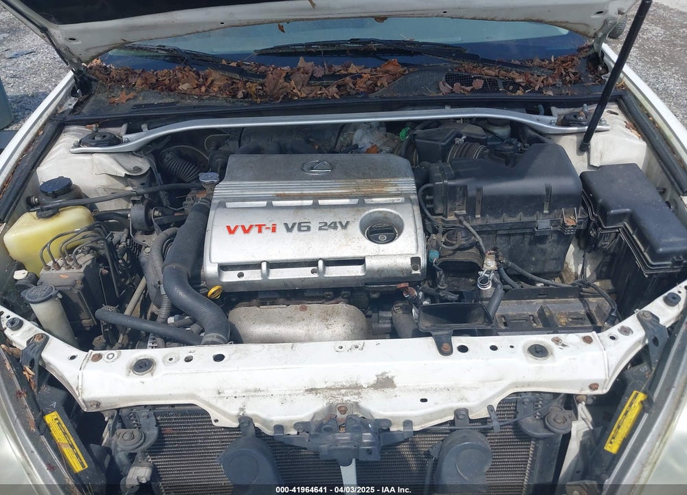 2002 LEXUS ES 300 VIN: JTHBF30G220039194