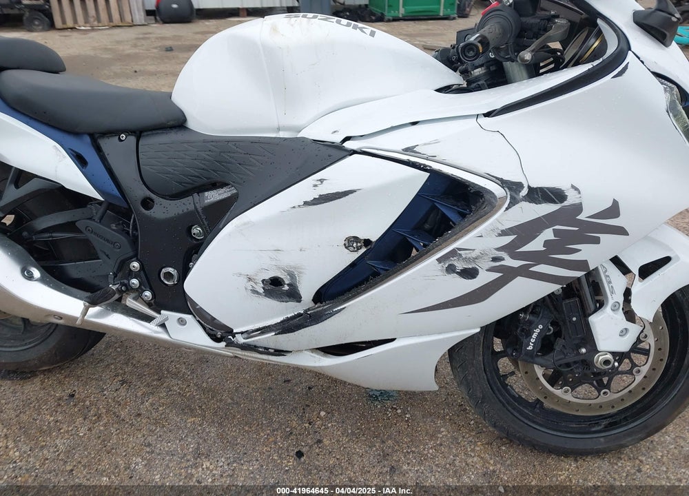 2022 SUZUKI GSX1300 RR VIN: JS1EJ11B9N7101930
