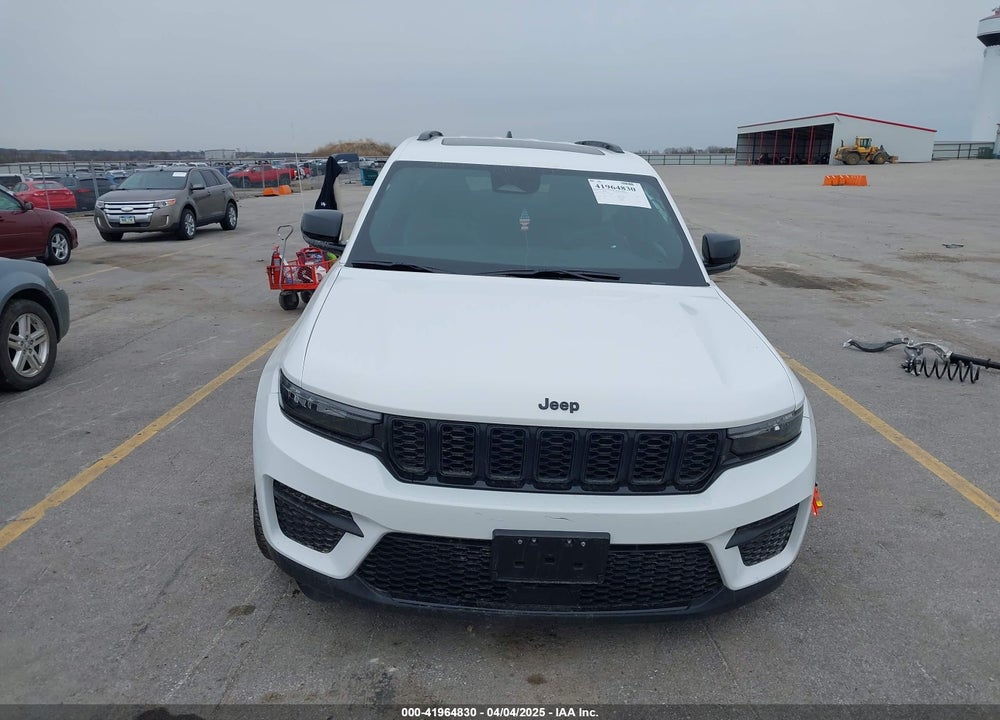 2024 JEEP GRAND CHEROKEE VIN: 1C4RJHAG1RC707103