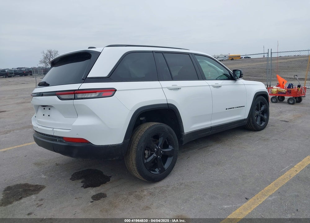 2024 JEEP GRAND CHEROKEE VIN: 1C4RJHAG1RC707103