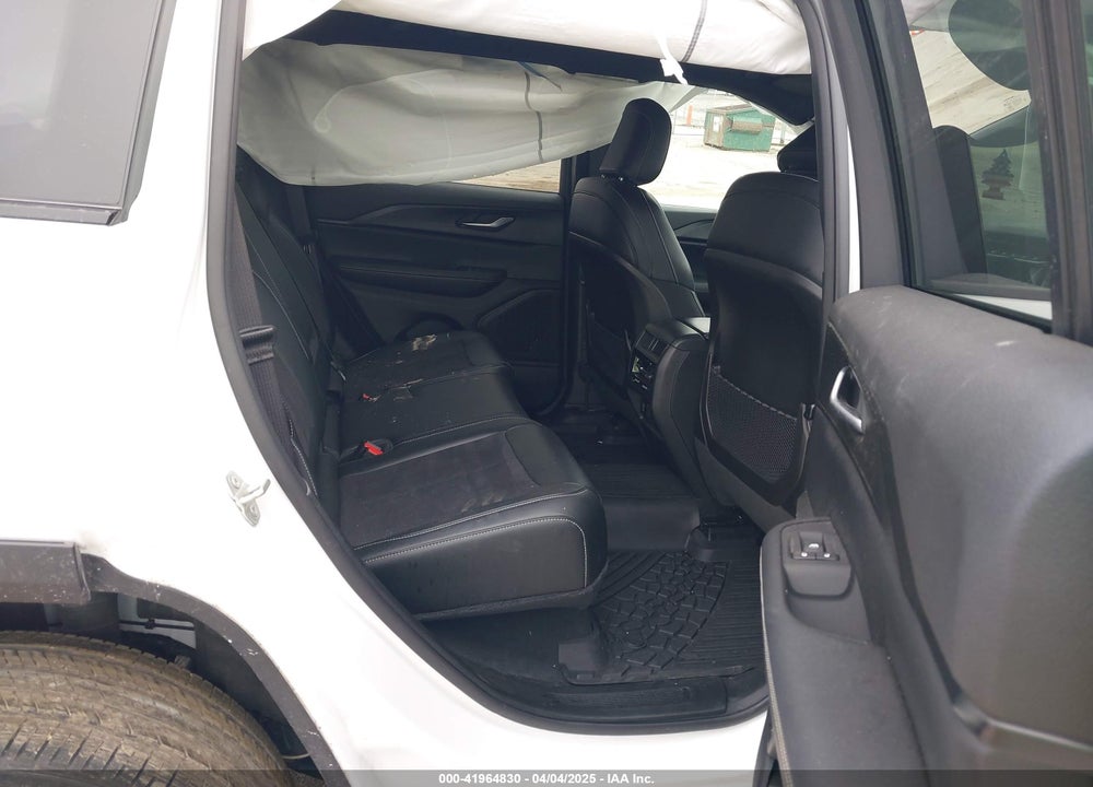 2024 JEEP GRAND CHEROKEE VIN: 1C4RJHAG1RC707103