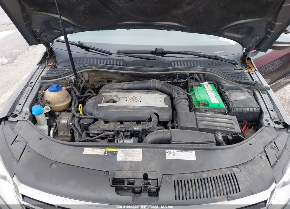 2016 VW CC TREND W/DIRECT SH VIN: WVWBP7AN3GE512677