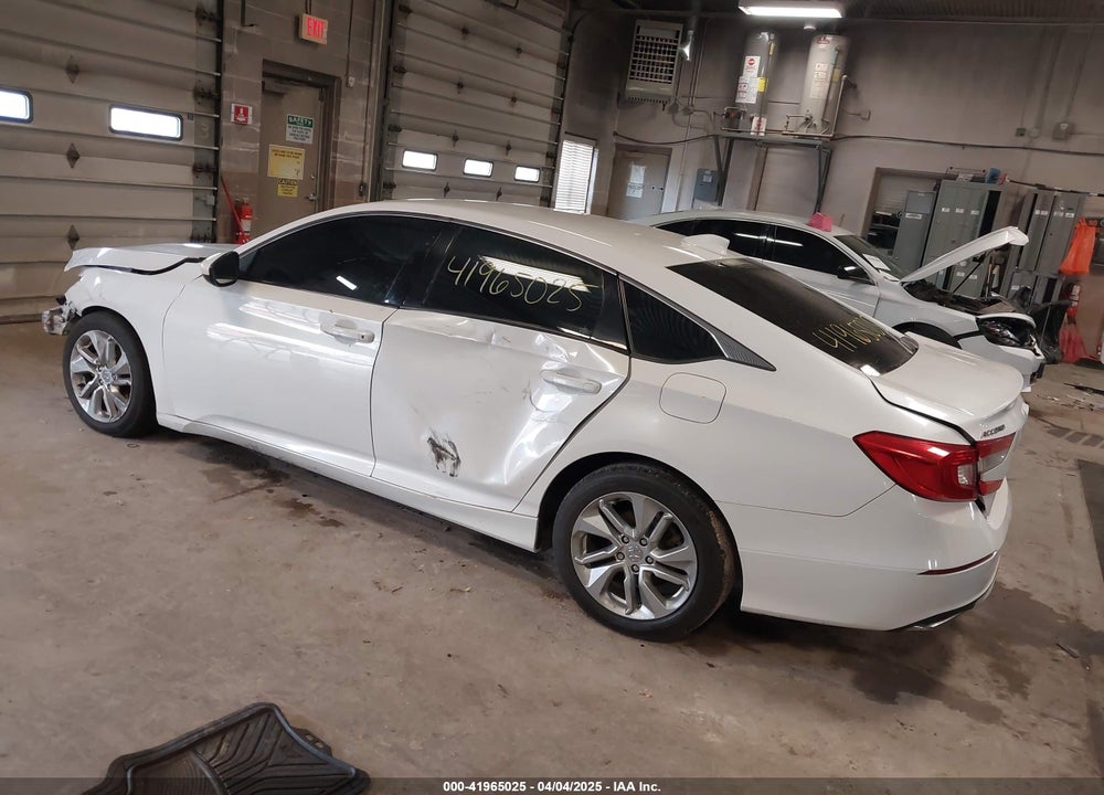 2018 HONDA ACCORD VIN: 1HGCV1F19JA220741