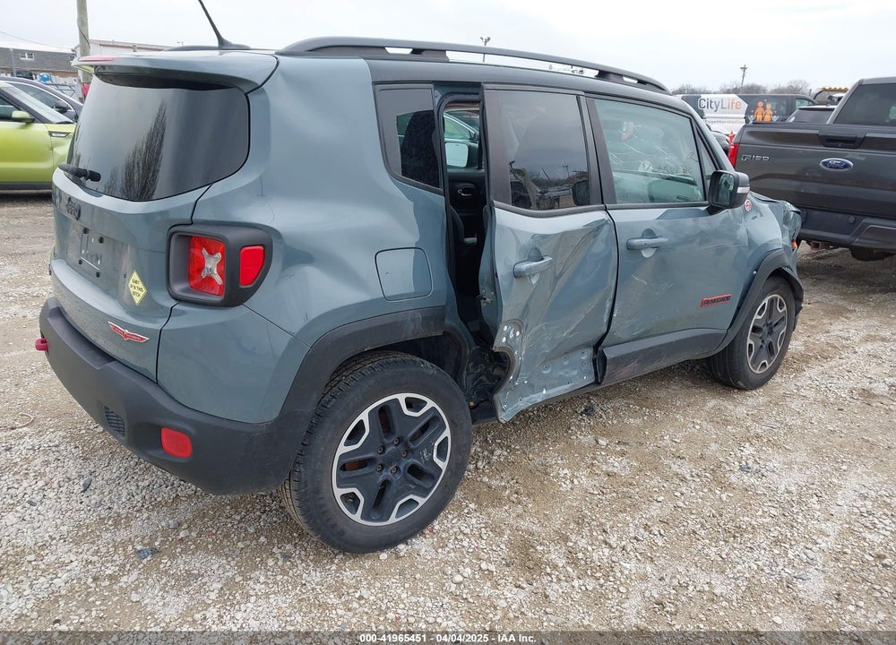2015 JEEP RENEGADE TRAILHAWK VIN: ZACCJBCT4FPB79254