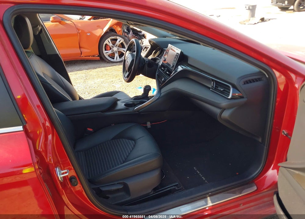 2021 TOYOTA CAMRY VIN: 4T1T11AK8MU456564